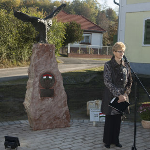 Kovács Etelka ünnepi műsorvezető
