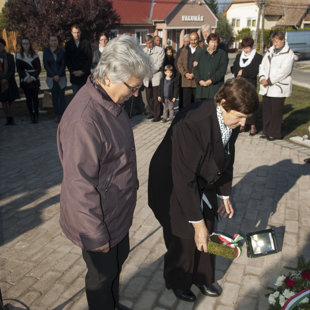 Koszorúzás - Szóládi Római Katolikus Egyház