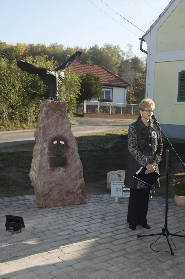 Kovács Etelka ünnepi műsorvezető